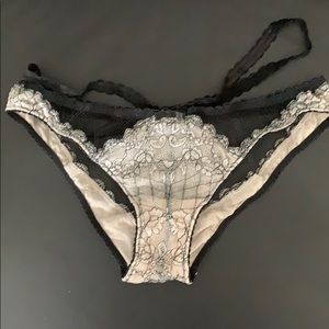 Never Worn - Victoria Secret Bikini Underware